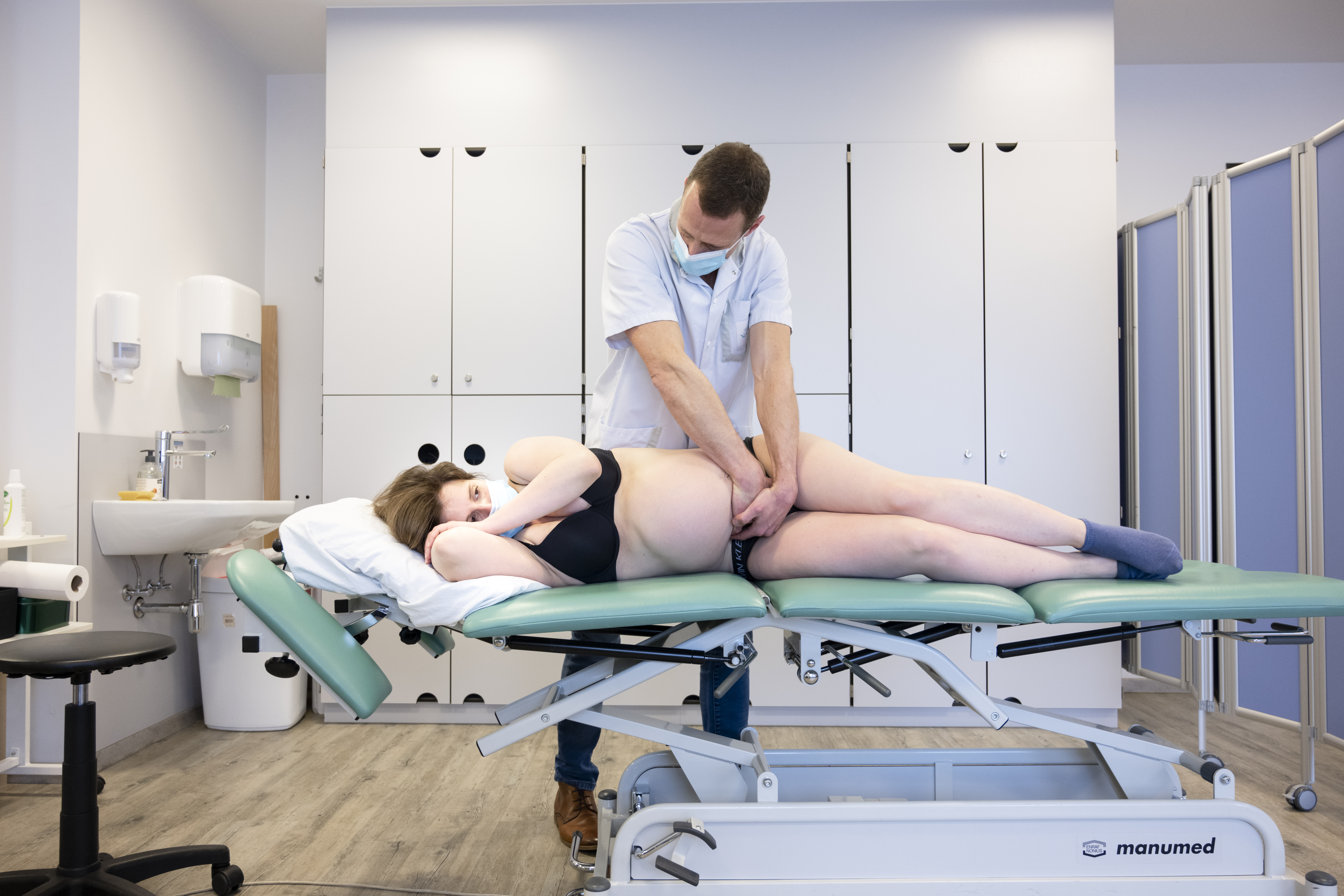 L’ostéopathie, pour favoriser le bien-être des bébés et des mamans à Tournai 11